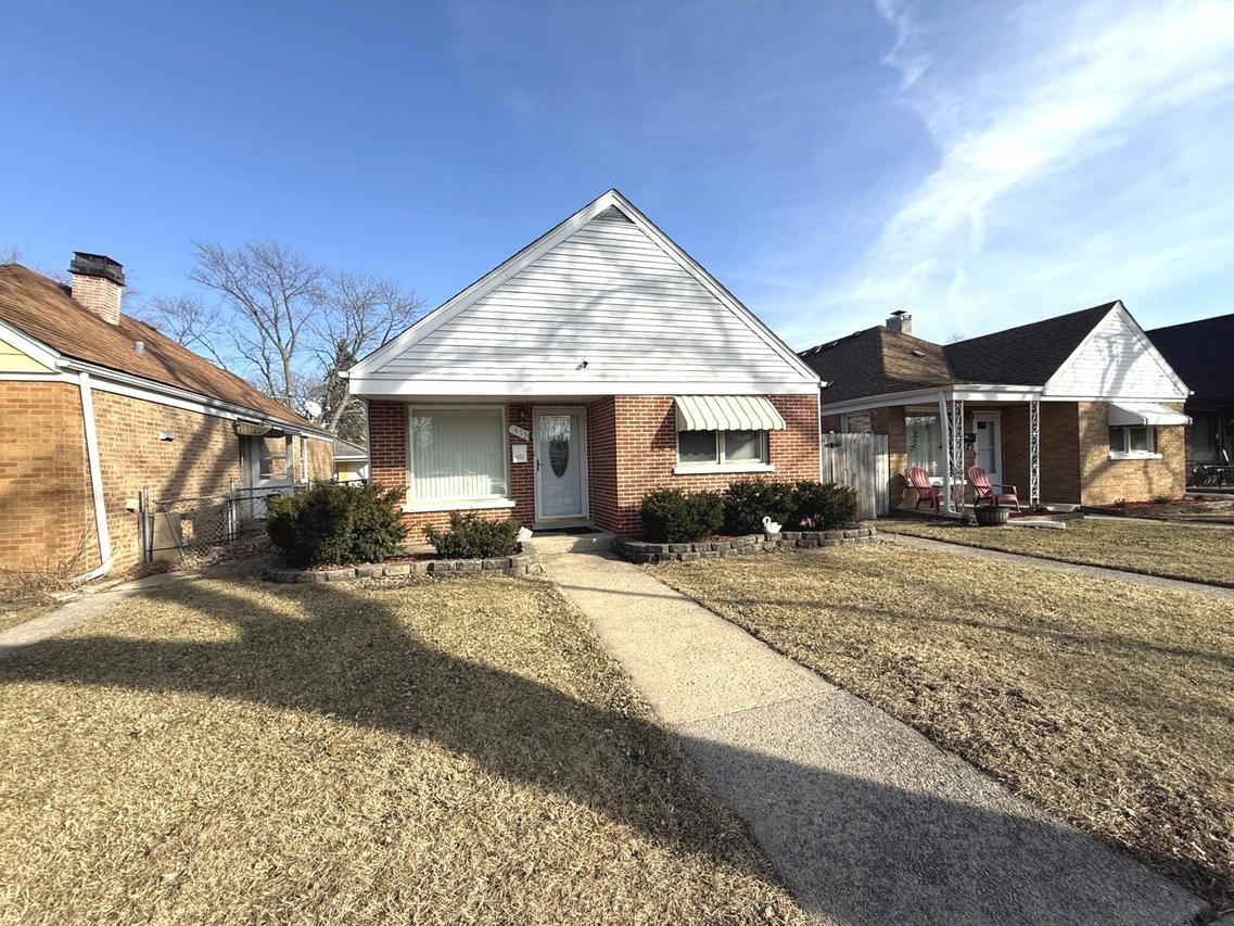 [Address Hidden by Seller], Bellwood, IL 60104