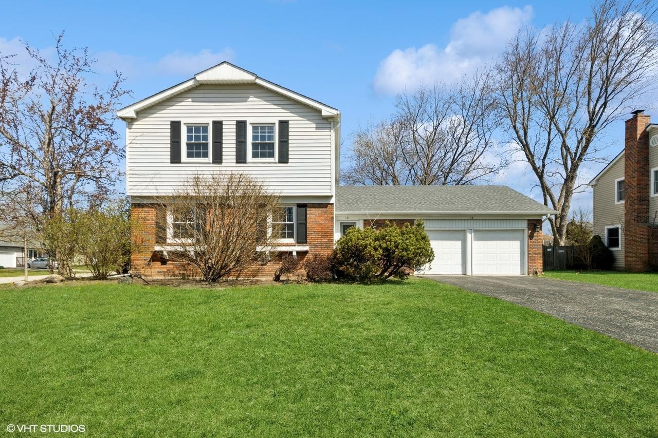 12 Cloverdale Ct., Buffalo Grove, IL 60089