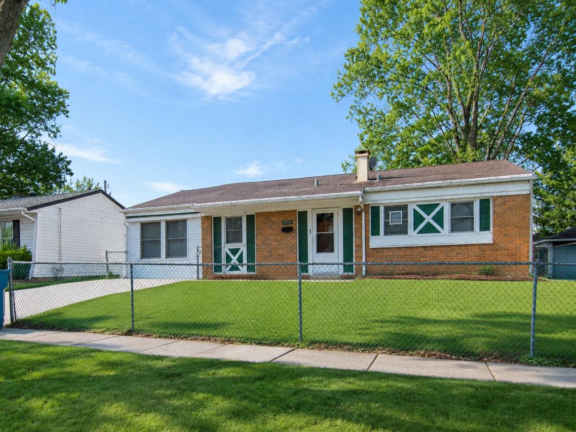 21634 Gailine Ave., Sauk Village, IL 60411
