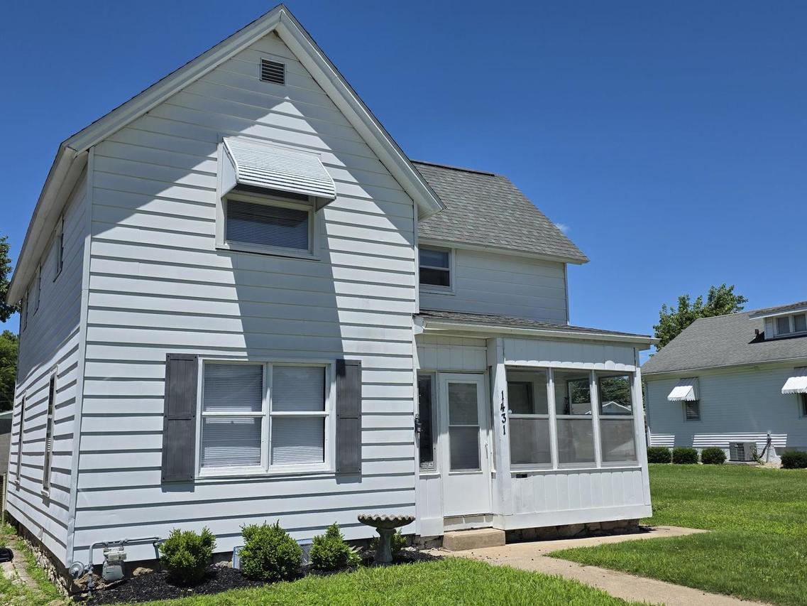 1431 Spruce St., Quincy, IL 62301
