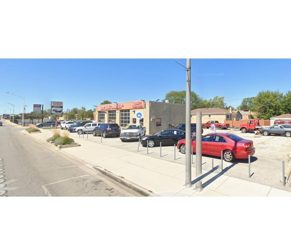 1119 W Roosevelt Rd., Maywood, IL 60153