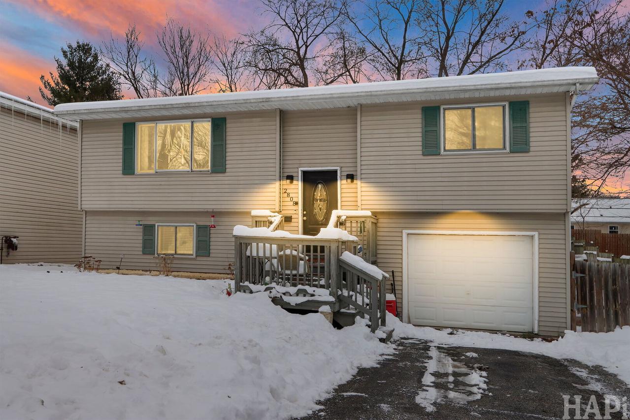 2808 Cherry Dr., Wonder Lake, IL 60097