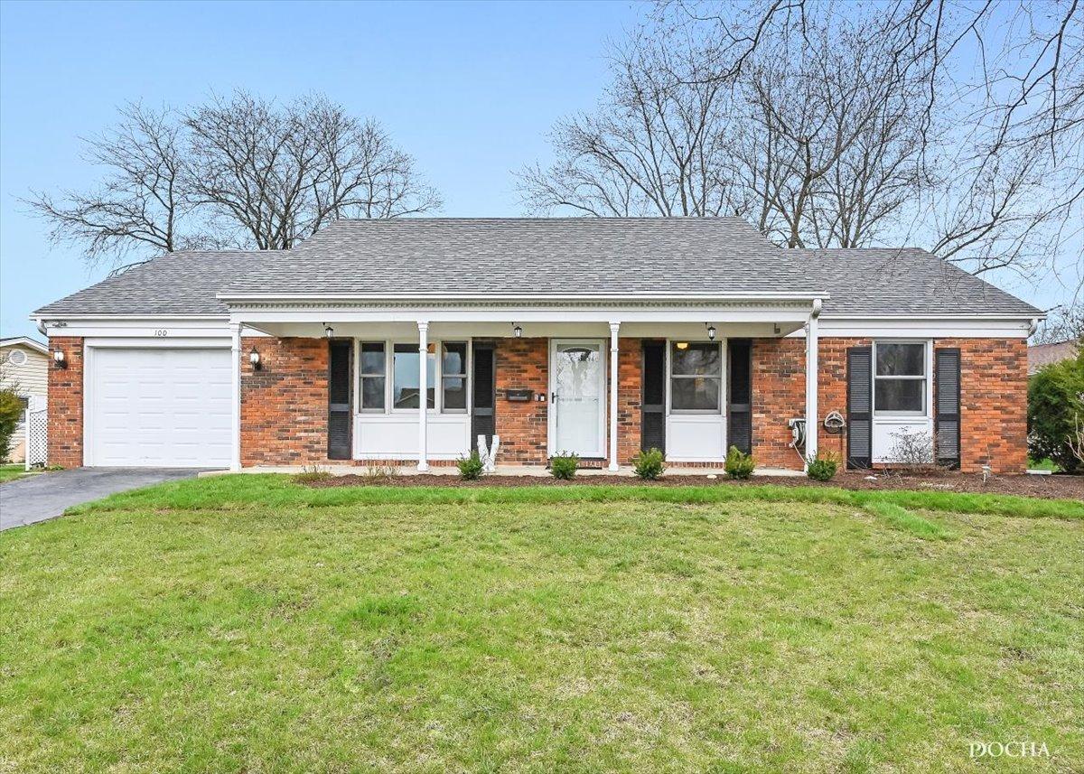 100 Dartford Ln., Schaumburg, IL 60194