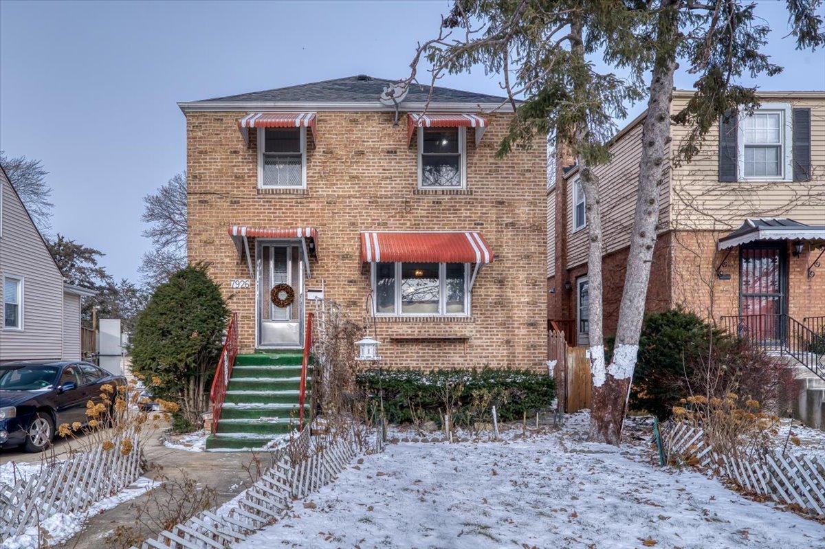 7926 W Summerdale Ave., Chicago, IL 60656