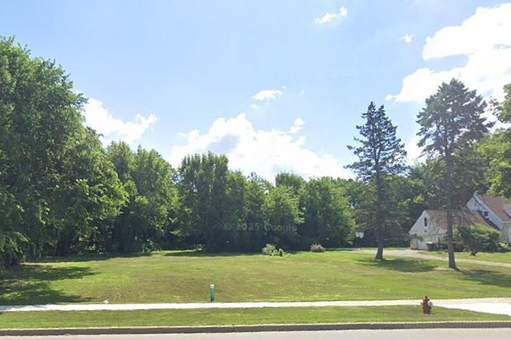 717 S Arlington Heights Rd., Arlington Heights, IL 60005