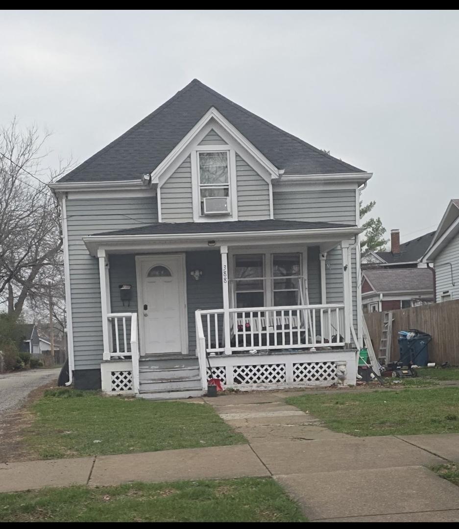 388 Evans Ave., Aurora, IL 60505