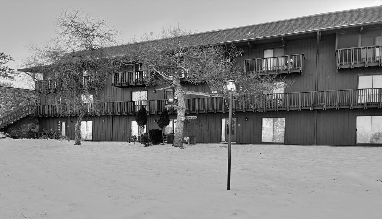 15810 Il Route 173 Hwy. #1F, Harvard, IL 60033