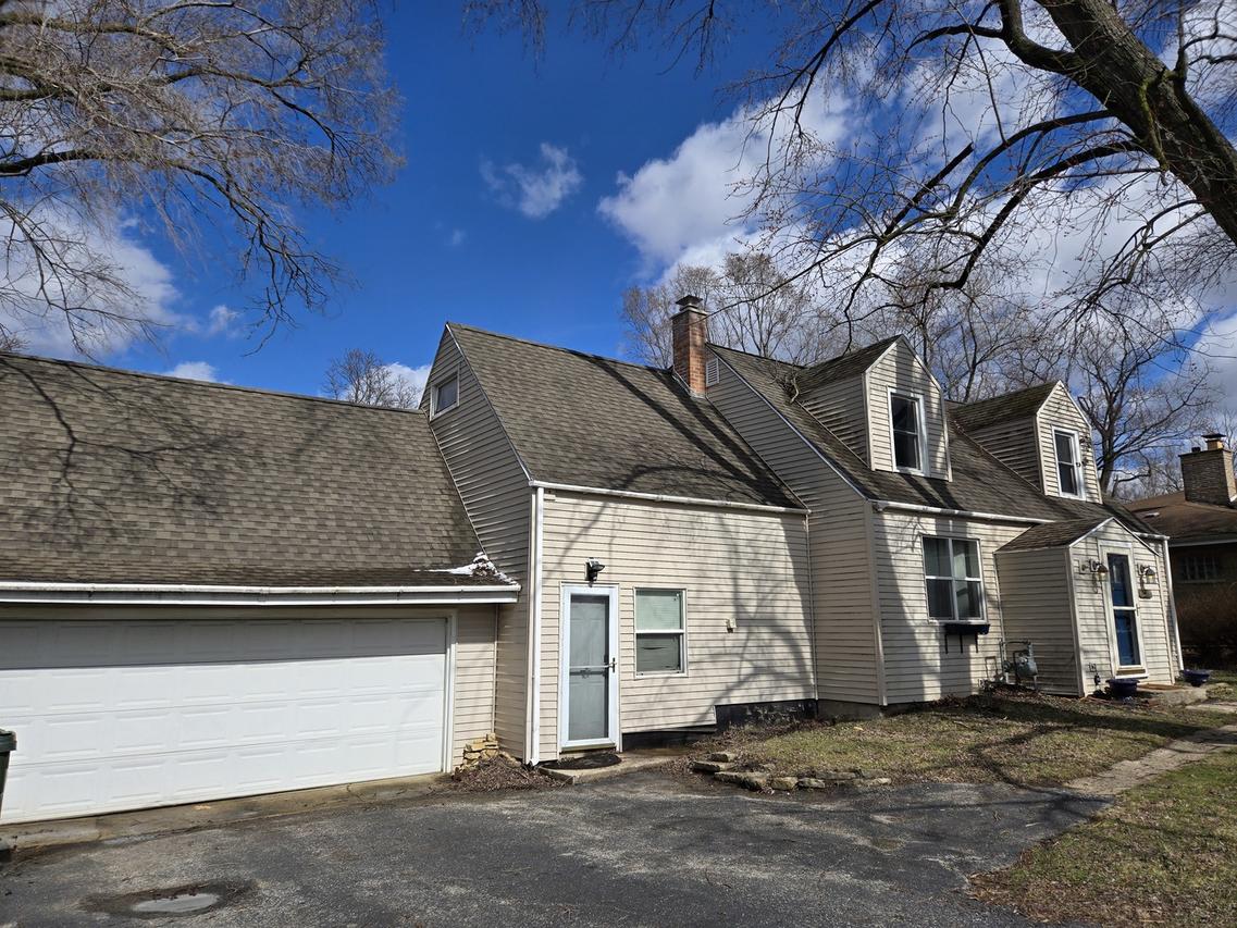 16517 Plainview Dr., Markham, IL 60428