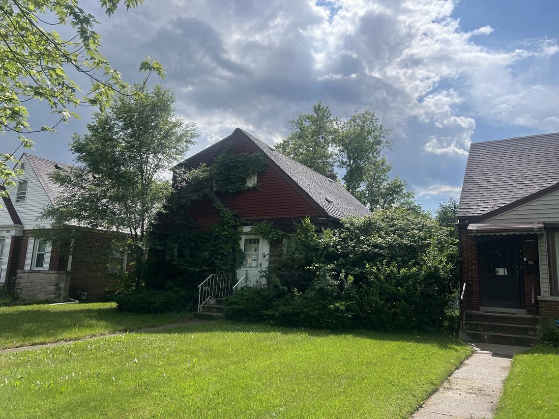 1514 State Line Rd., Calumet City, IL 60409