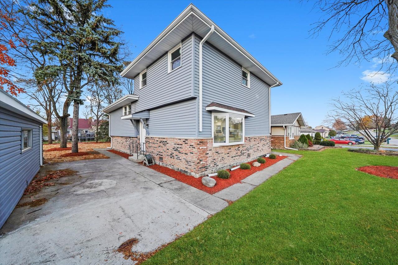 8938 W 85th Pl., Justice, IL 60458