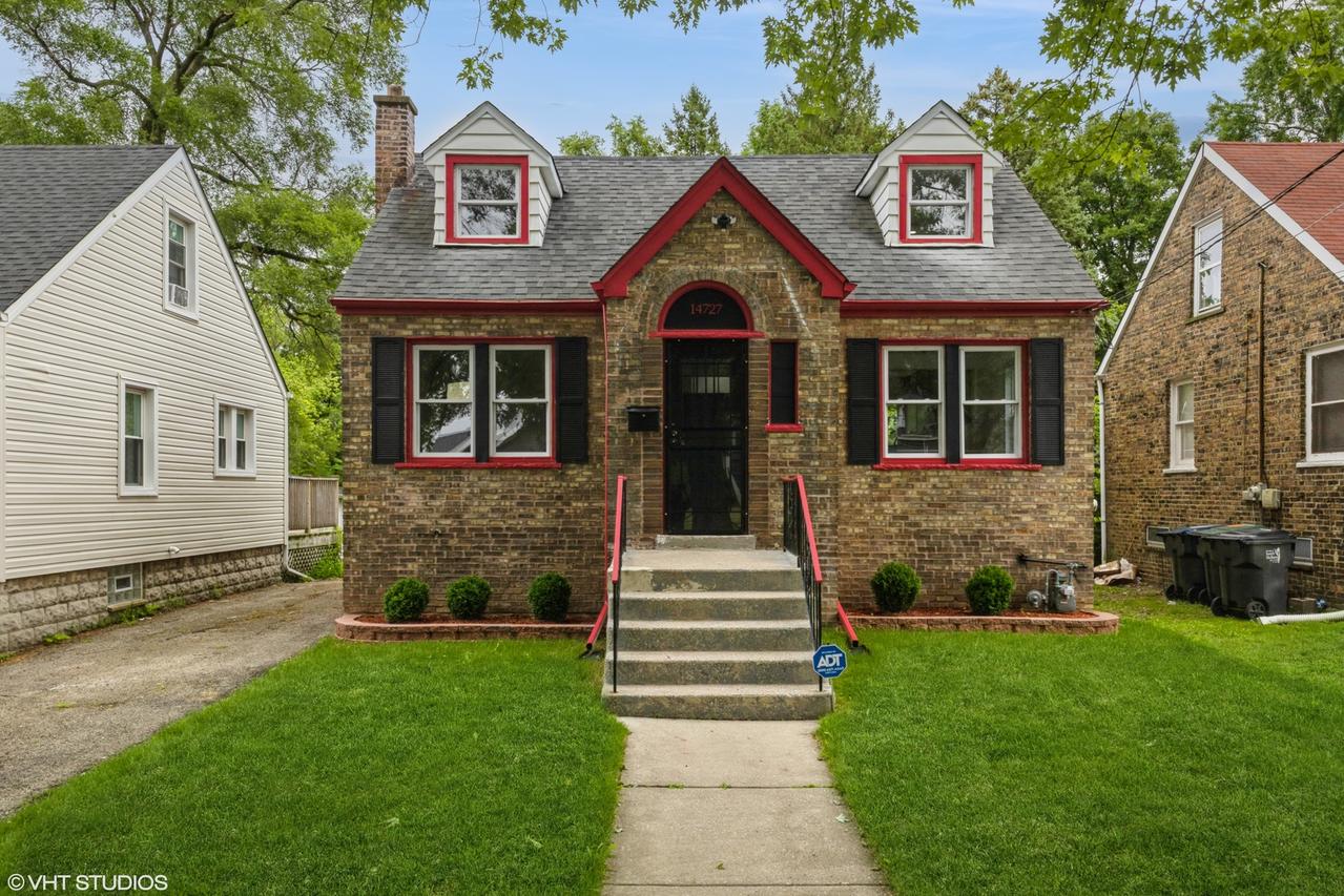 14727 Riverside Dr., South Holland, IL 60473