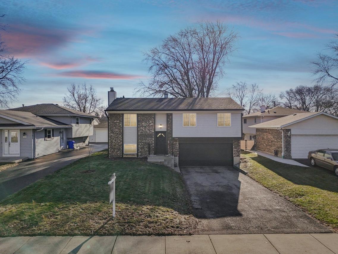 1504 Dawes Ave., Wheaton, IL 60189