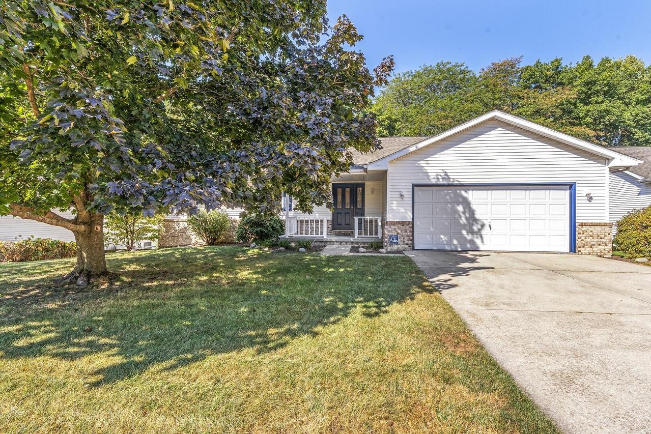 1115 Willowbrook Dr., Springfield, IL 62711