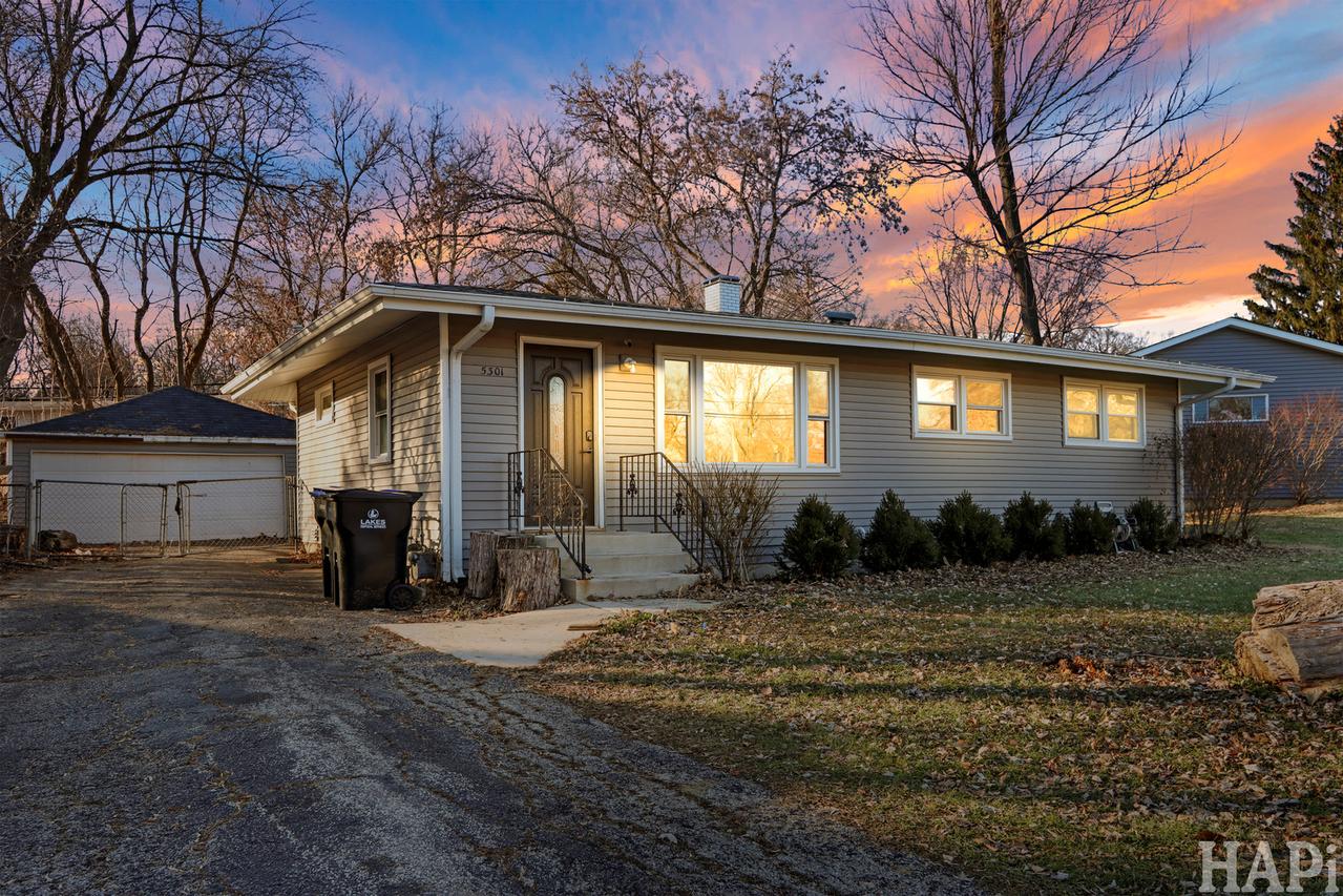 5301 Pistakee Dr., Mchenry, IL 60051