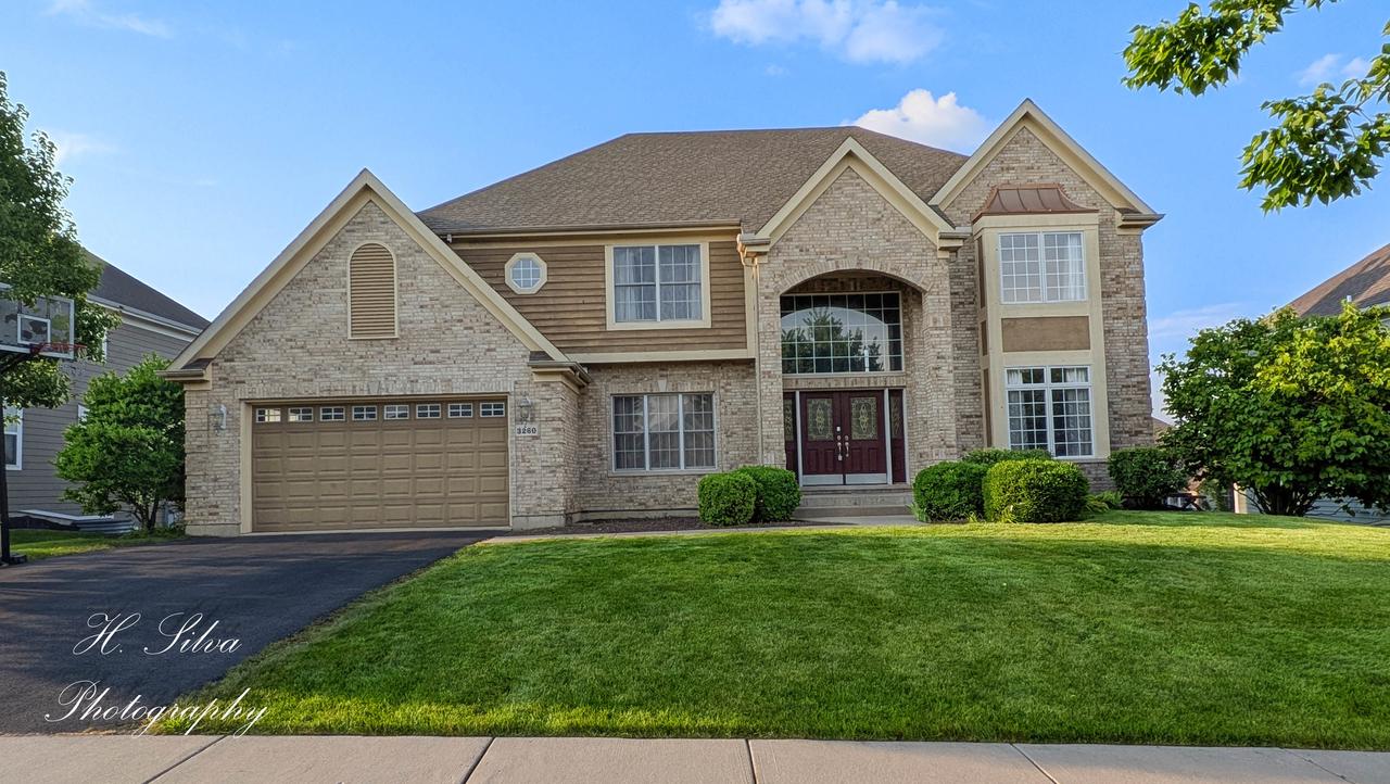3260 Nottingham Dr., Algonquin, IL 60102