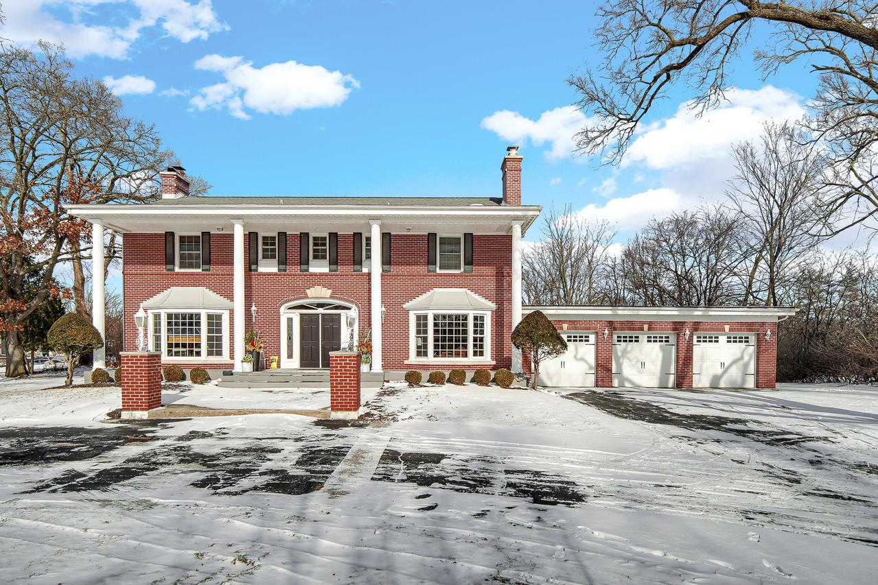 1819 Cornell Rd., Flossmoor, IL 60422