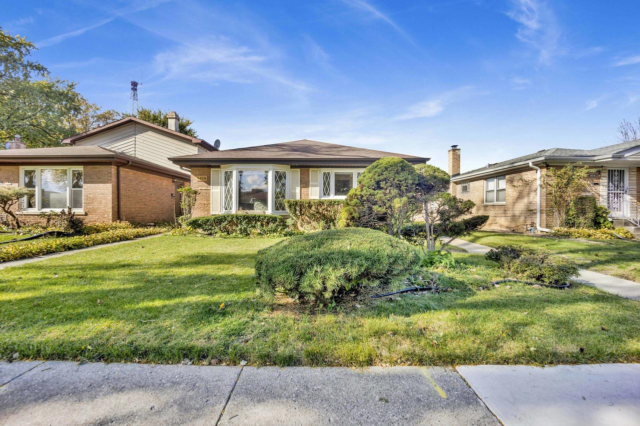 9410 Lawler Ave., Skokie, IL 60077