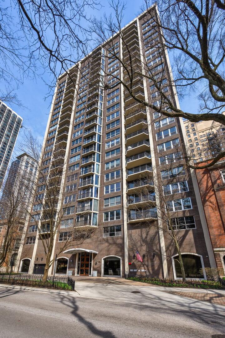 1515 N Astor St. #5A, Chicago, IL 60610