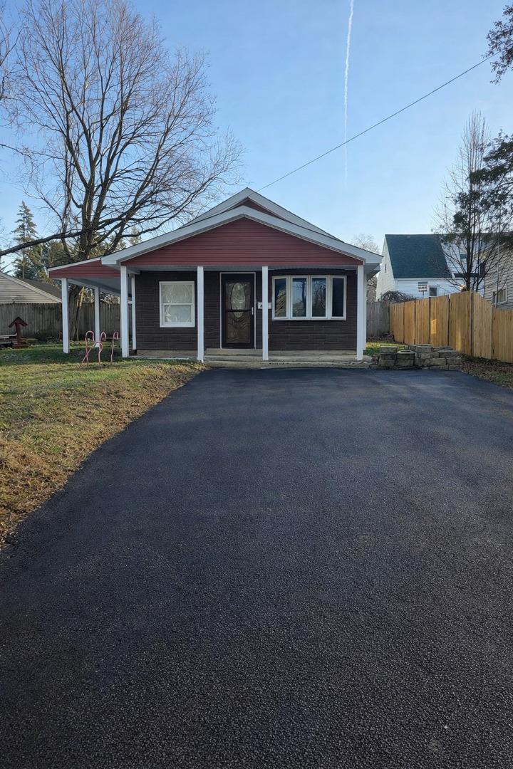 824 Hague St., Joliet, IL 60432