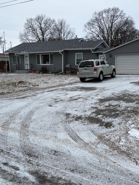 210 W South St., Sheffield, IL 61361