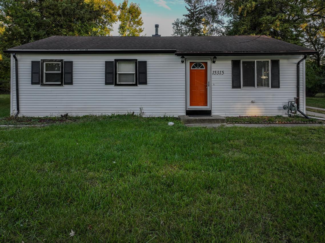 15315 Cherry Ln., Markham, IL 60428