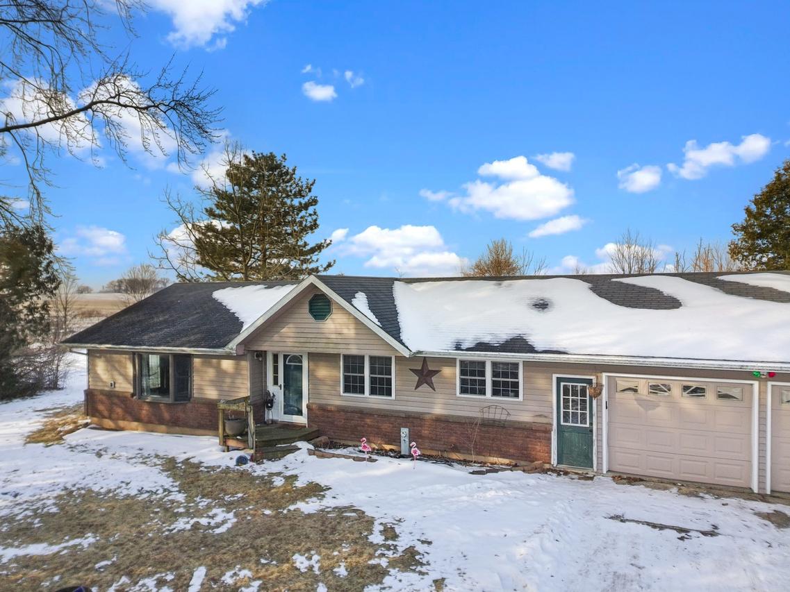 [Address Hidden by Seller], Harvard, IL 60033