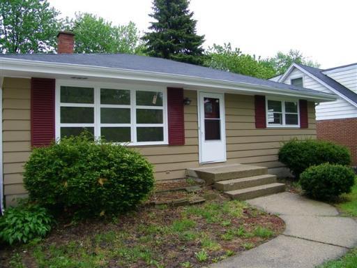 1013 S Ardmore Ave., Villa Park, IL 60181