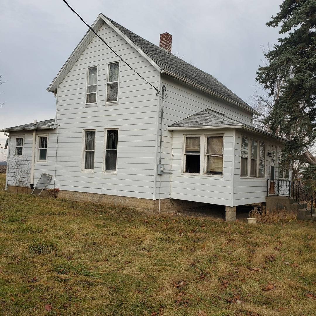 475 N 1900 East Rd., Milford, IL 60953