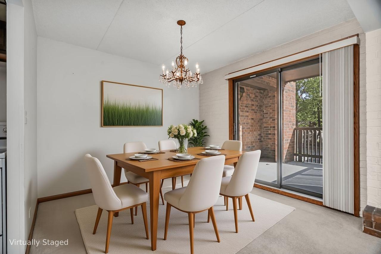 1420 Woodbridge Rd. #1H, Joliet, IL 60436