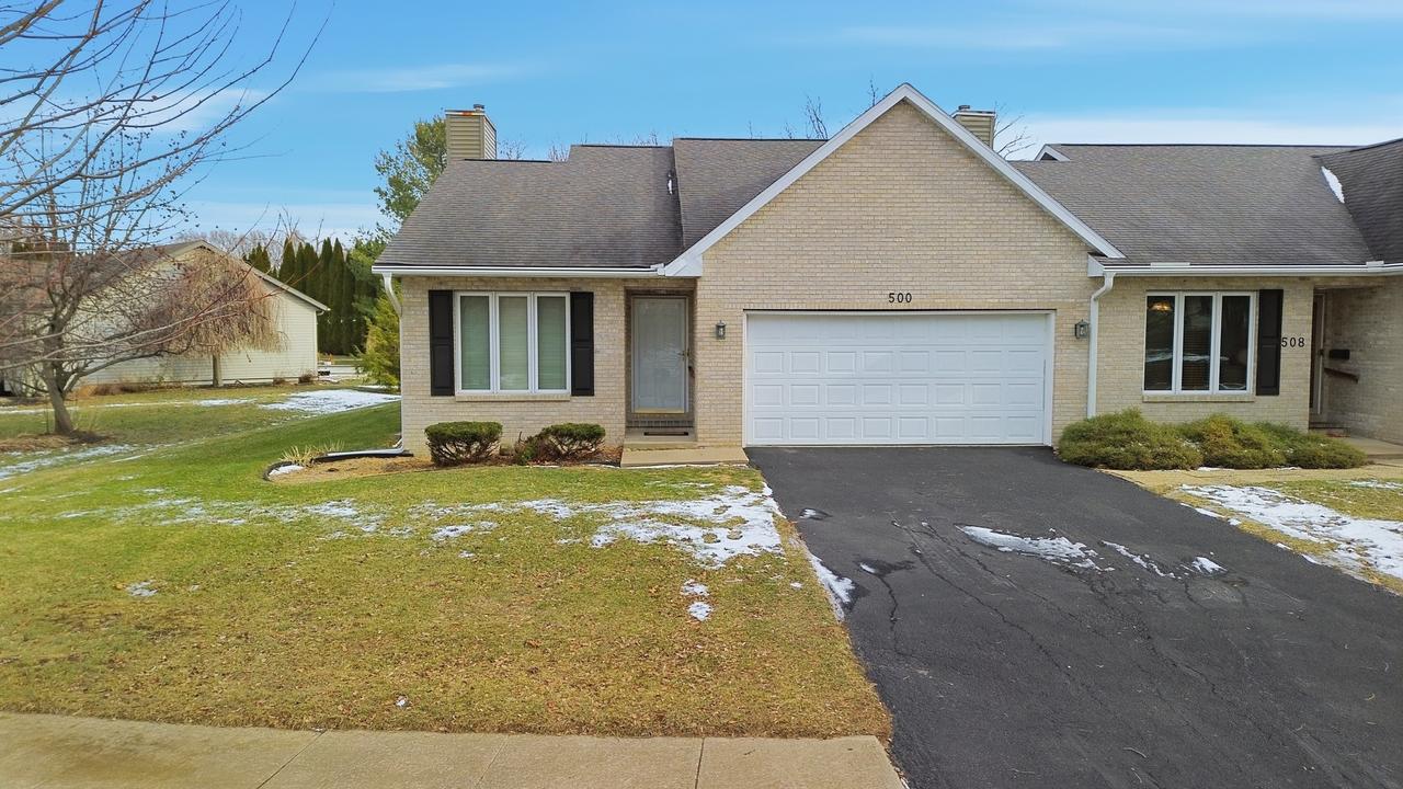 500 Countryside Ln., Dixon, IL 61021