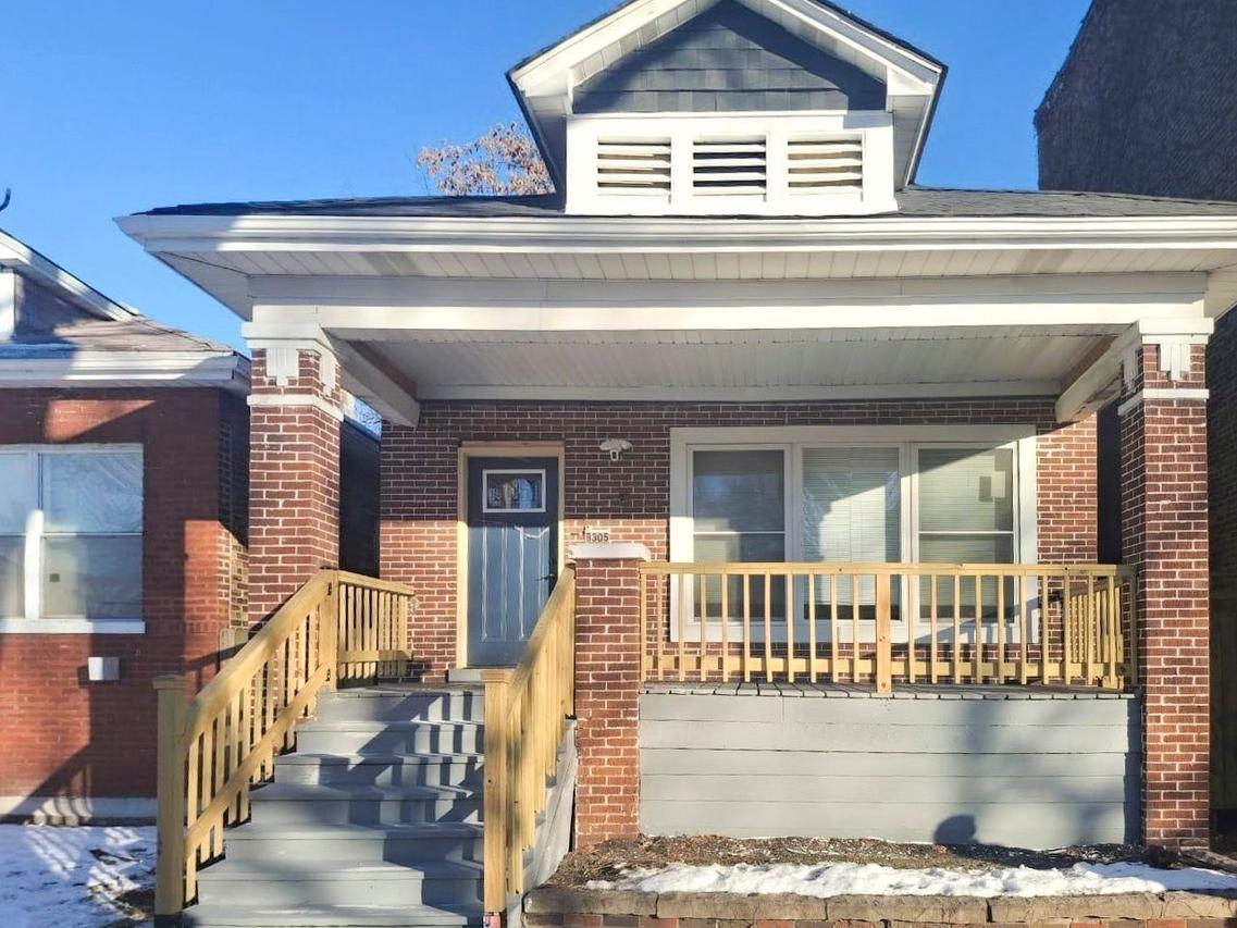 8305 S Maryland Ave., Chicago, IL 60619