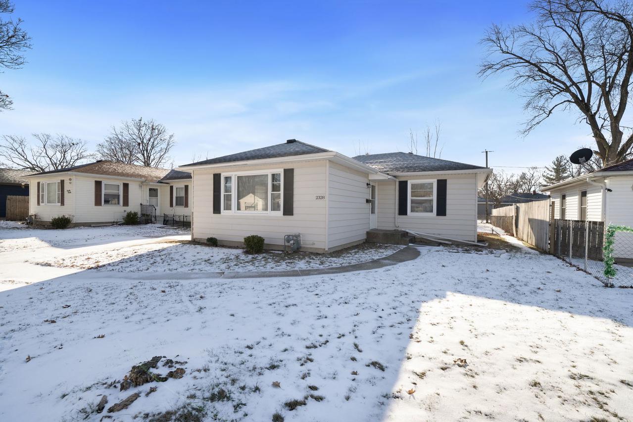 2328 Pierce Ave., Rockford, IL 61103