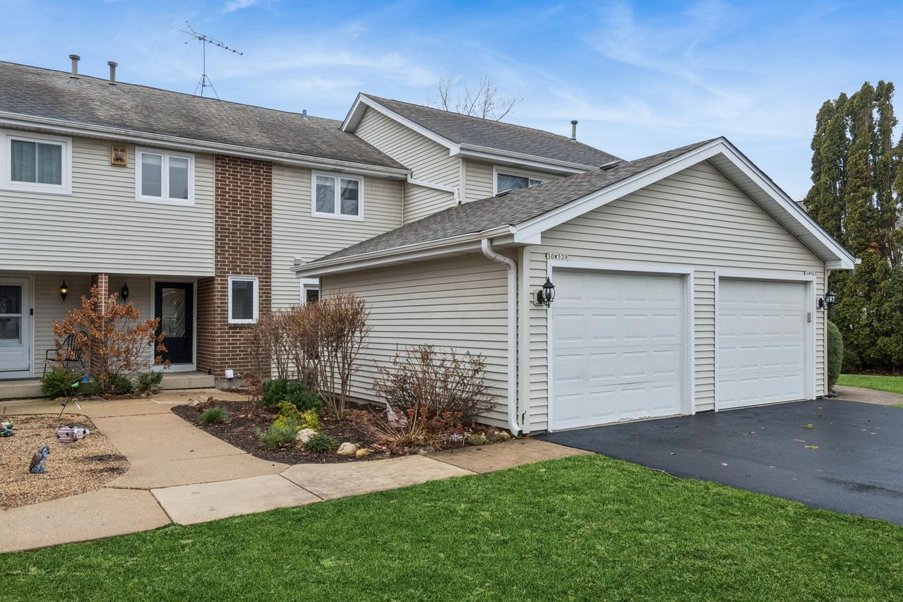 [Address Hidden by Seller], Naperville, IL 60563