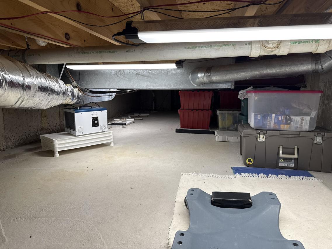 1712 Coach Dr., Naperville, IL 60565