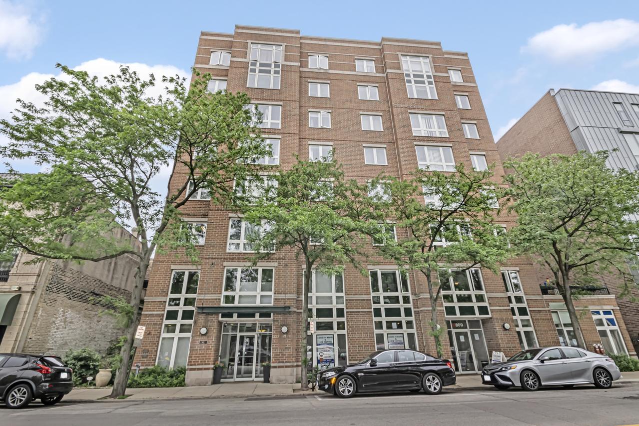 811 Chicago Ave. #308, Evanston, IL 60202