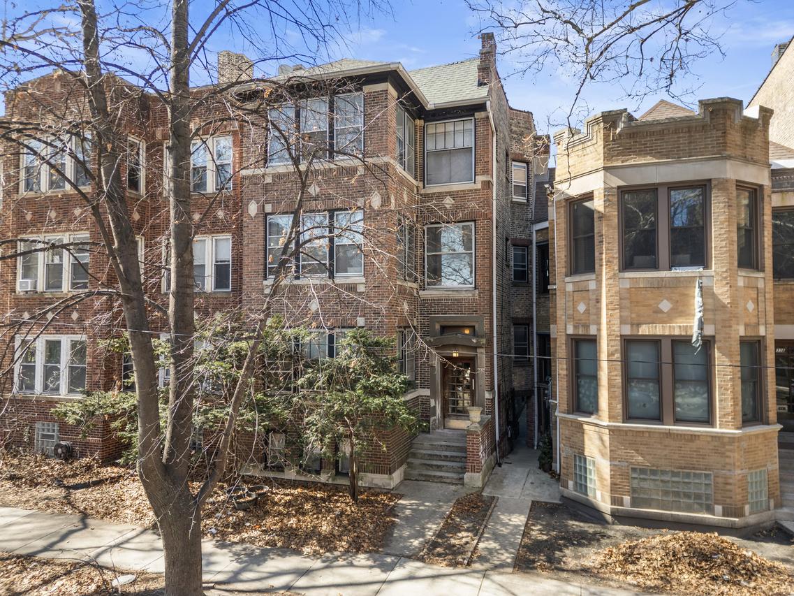 6336 N Magnolia Ave., Chicago, IL 60660