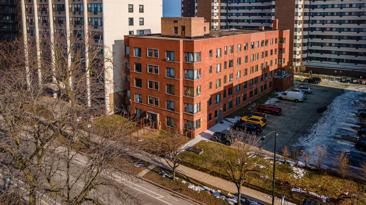 7355 S South Shore Dr. #105, Chicago, IL 60649