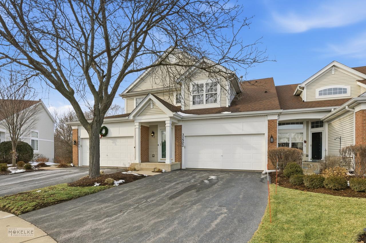 31502 Kline Cir., Warrenville, IL 60555