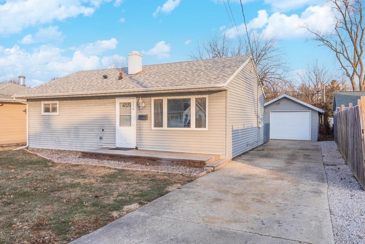 334 E Baker St., Bloomington, IL 61701