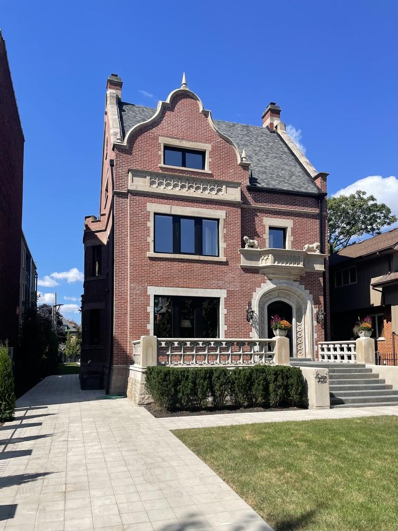 4730 S Greenwood Ave., Chicago, IL 60615