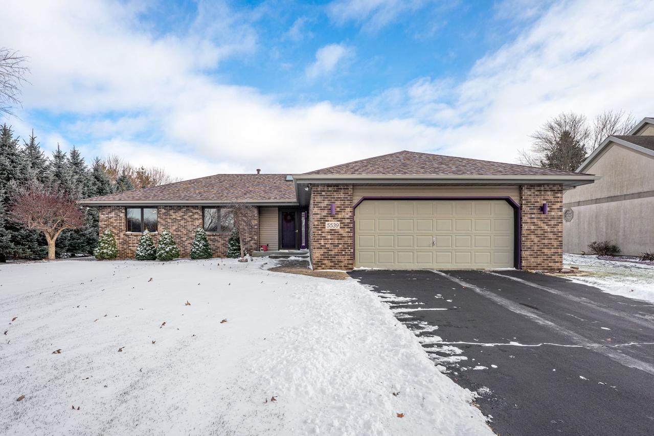 5539 Winners Cir., Caledonia, IL 61011