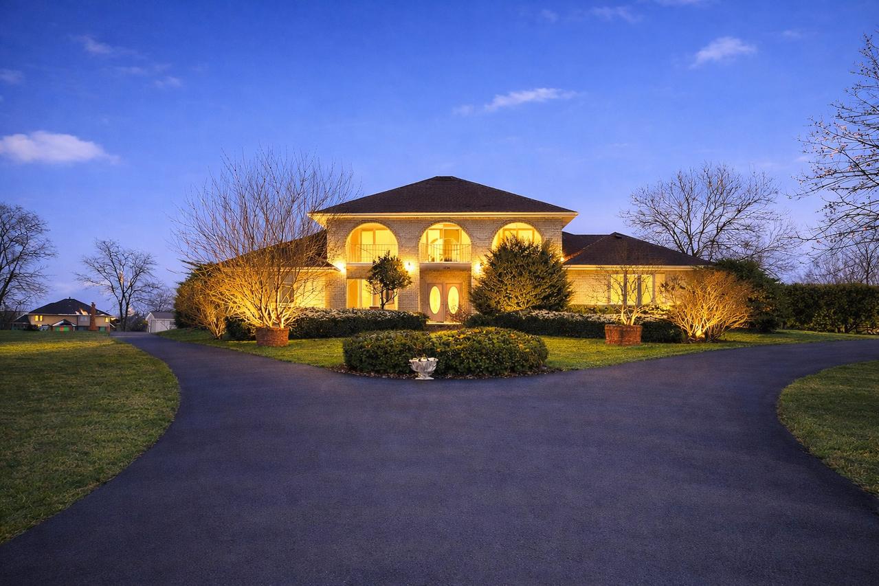 13335 Silver Fox Dr., Lemont, IL 60439