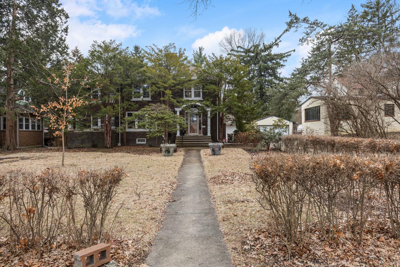 303 W Michigan Ave., Urbana, IL 61801