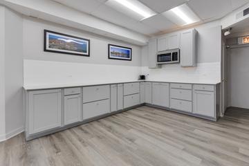 6301 N Sheridan Rd. #3A, Chicago, IL 60660