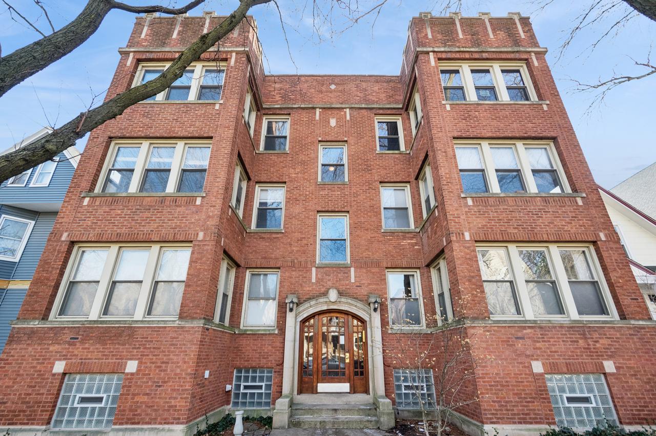 1521 W Edgewater Ave. #1E, Chicago, IL 60660