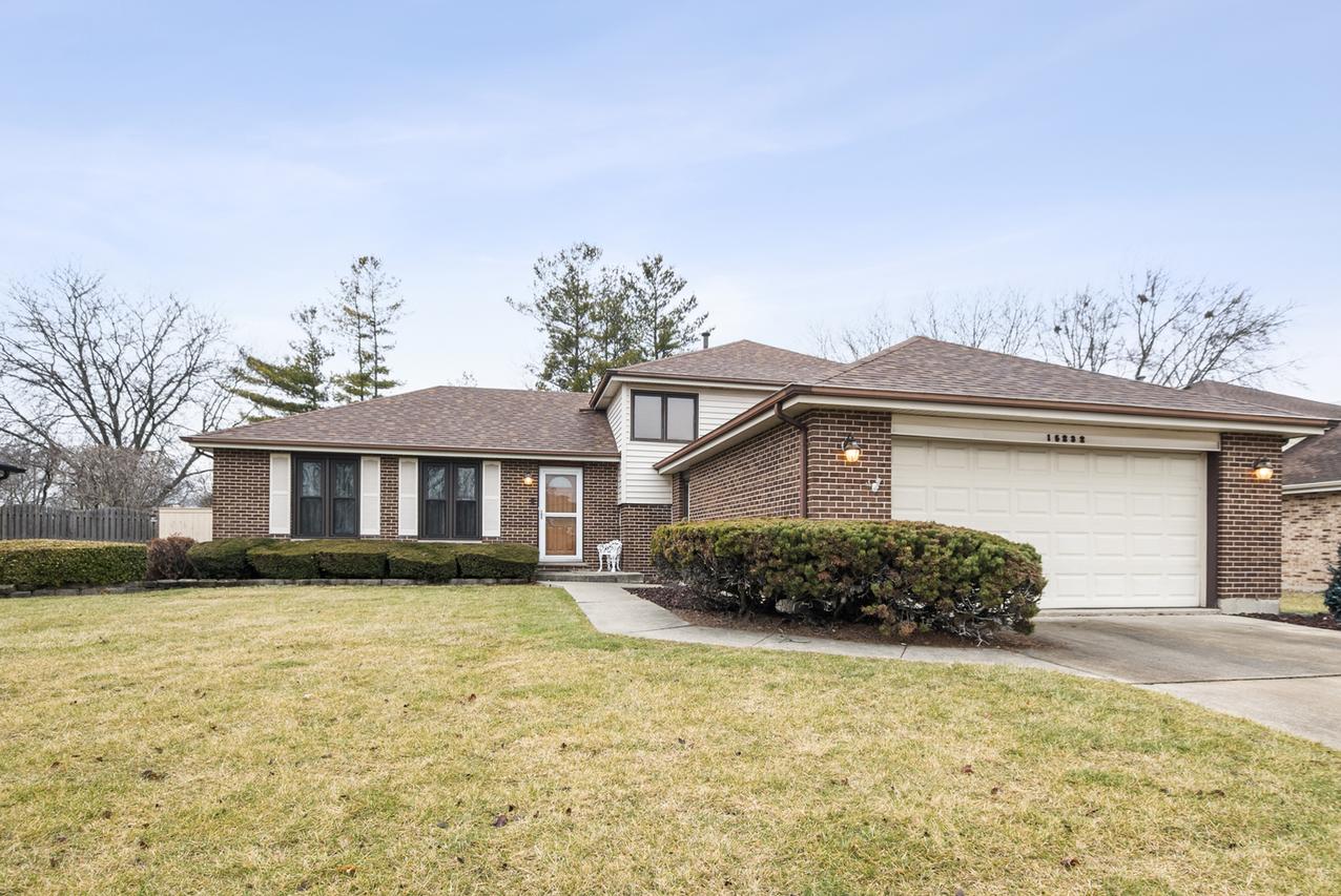 15232 Oxford Dr., Orland Park, IL 60462