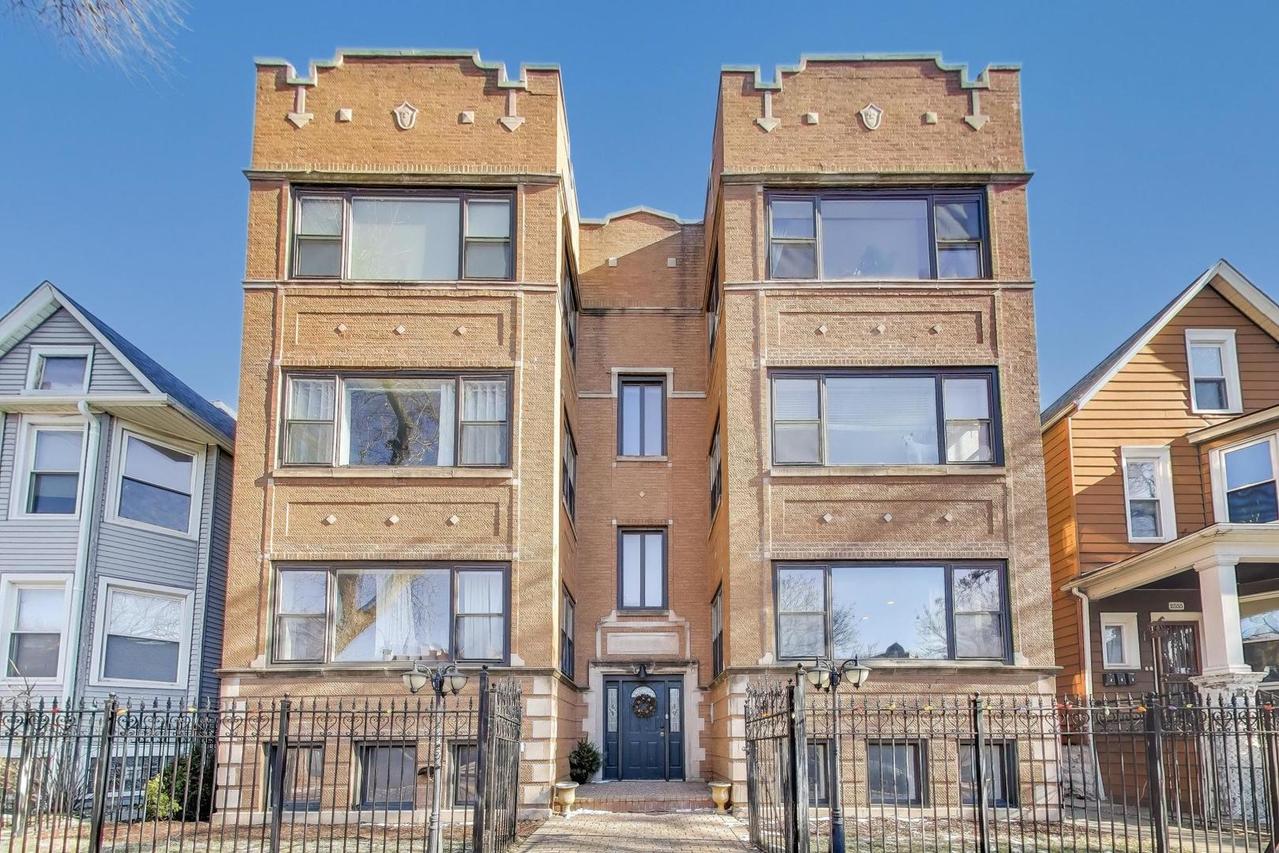 2537 N Hamlin Ave. #1S, Chicago, IL 60647
