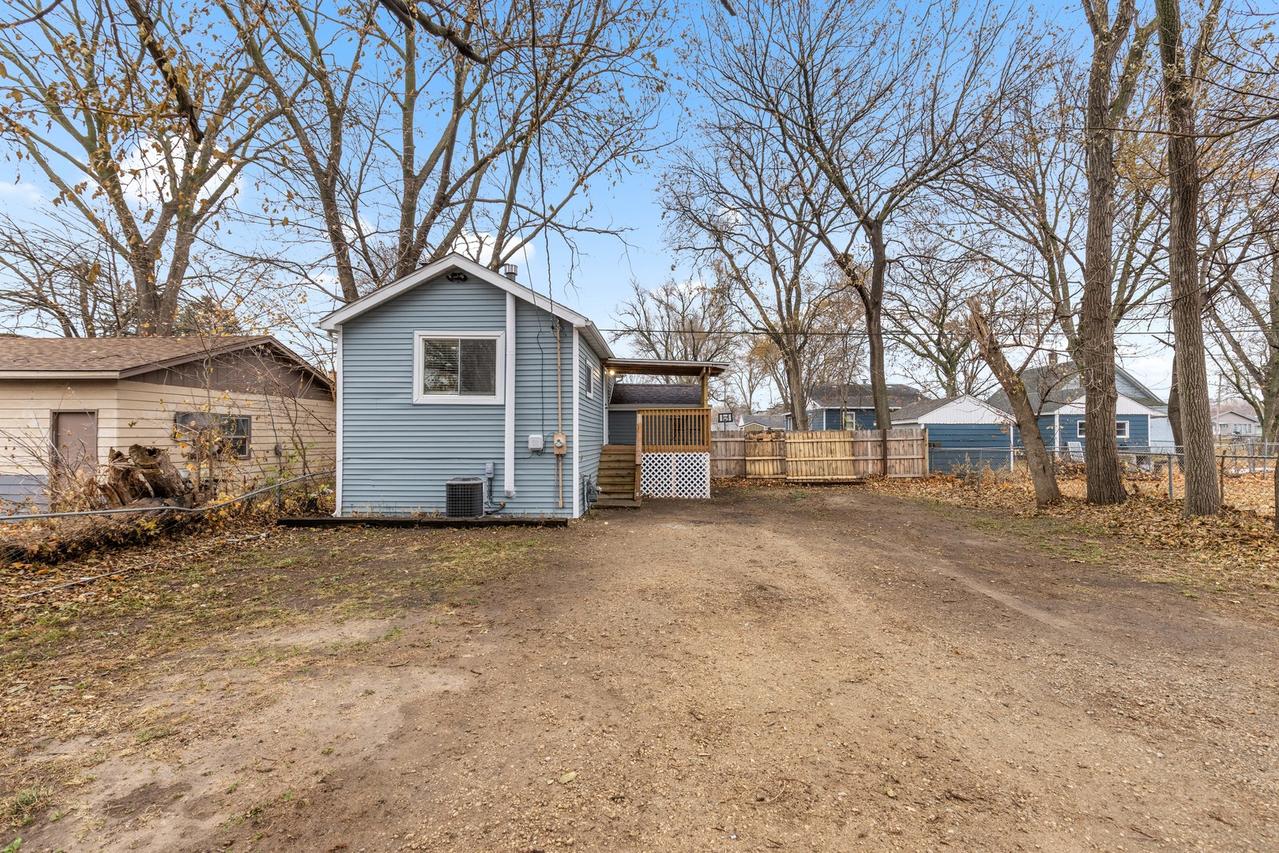 3010 10th St., Rockford, IL 61109