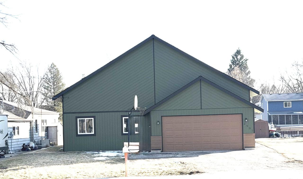 2907 Gregg Dr., Mchenry, IL 60050