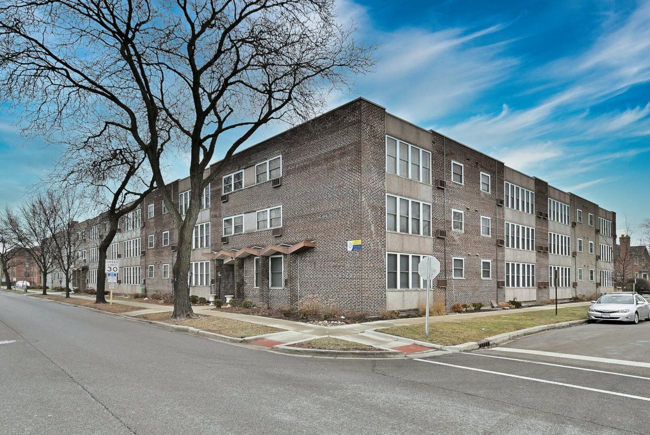 1301 W Touhy Ave. #315, Park Ridge, IL 60068